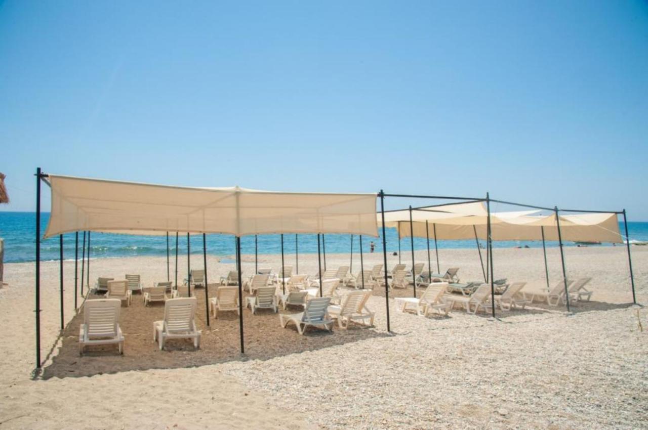 Solis Beach Hotel Konaklı Екстериор снимка