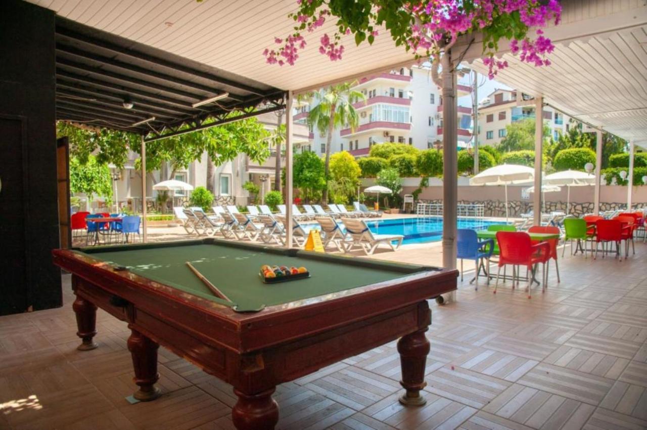 Solis Beach Hotel Konaklı Екстериор снимка